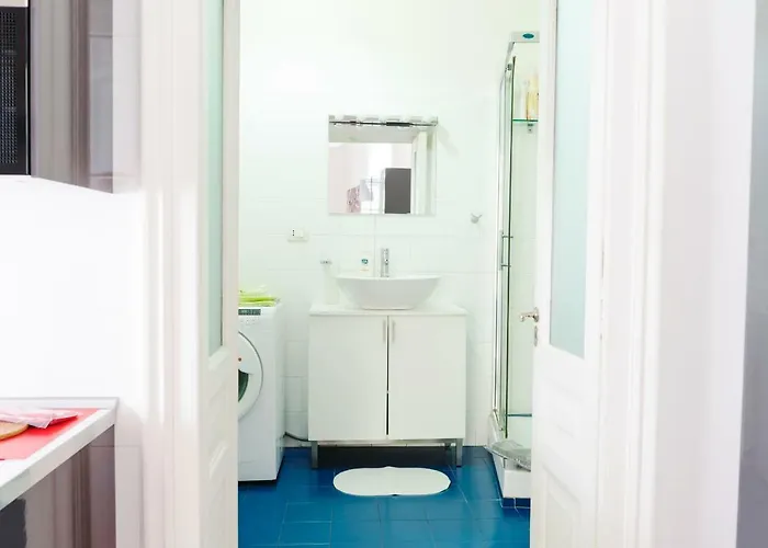 Casa Conforti Luminosa In Centro 아파트 *